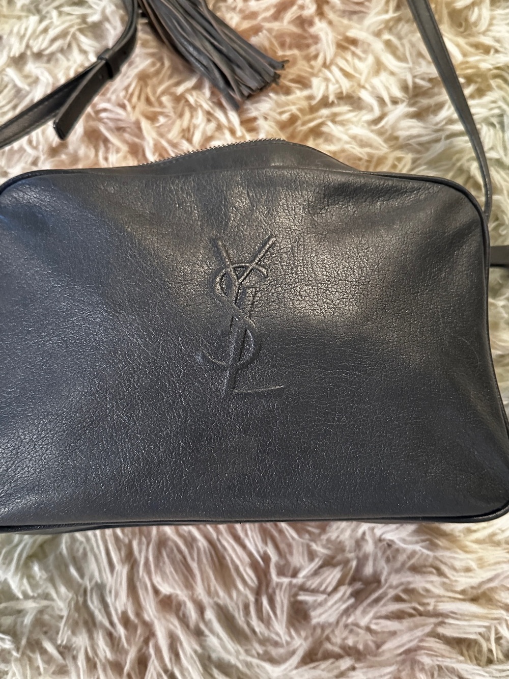 Saint Laurent Lou Smooth Leather Monogram Grey Camera Bag - Picture 3 of 13
